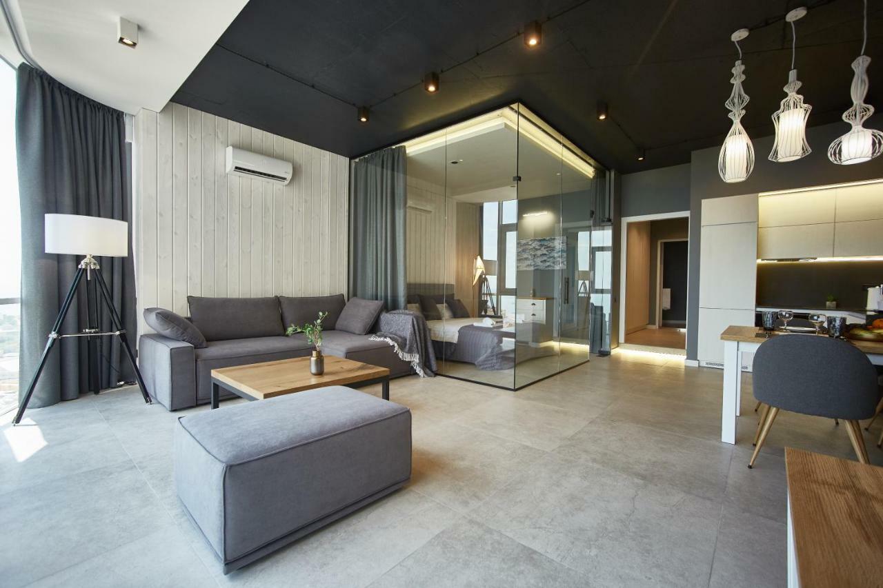 Gagarin Plaza Luxury Sea View Apartments Одесса Экстерьер фото