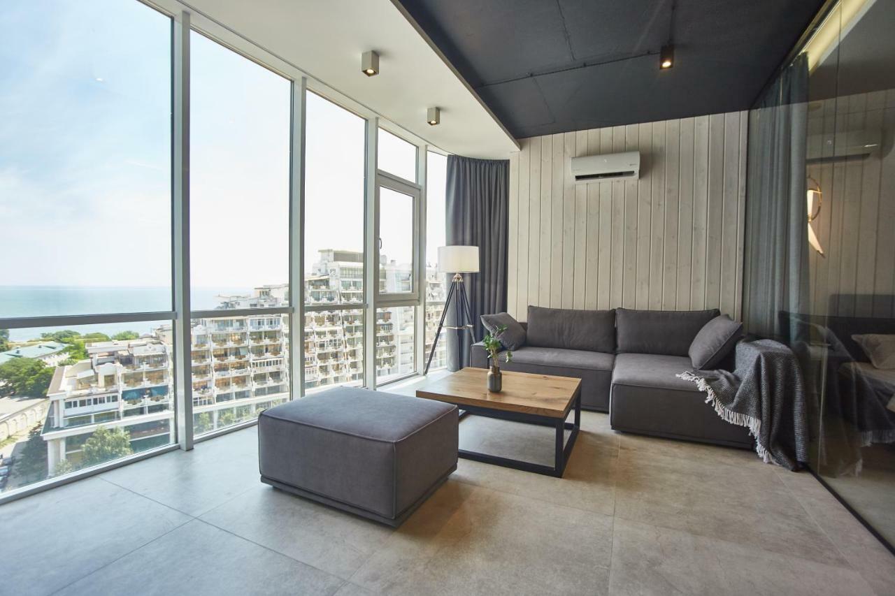 Gagarin Plaza Luxury Sea View Apartments Одесса Экстерьер фото