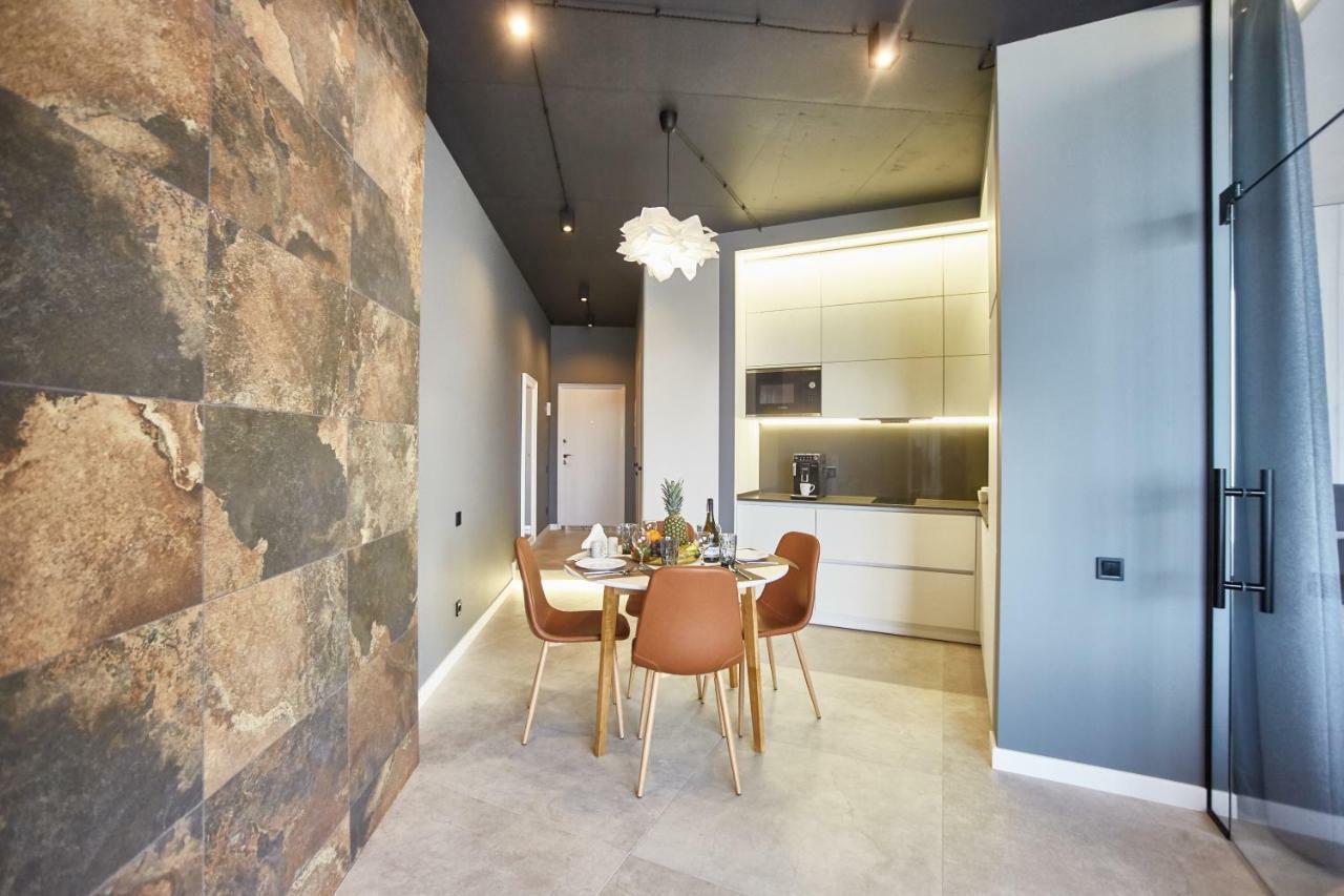 Gagarin Plaza Luxury Sea View Apartments Одесса Экстерьер фото