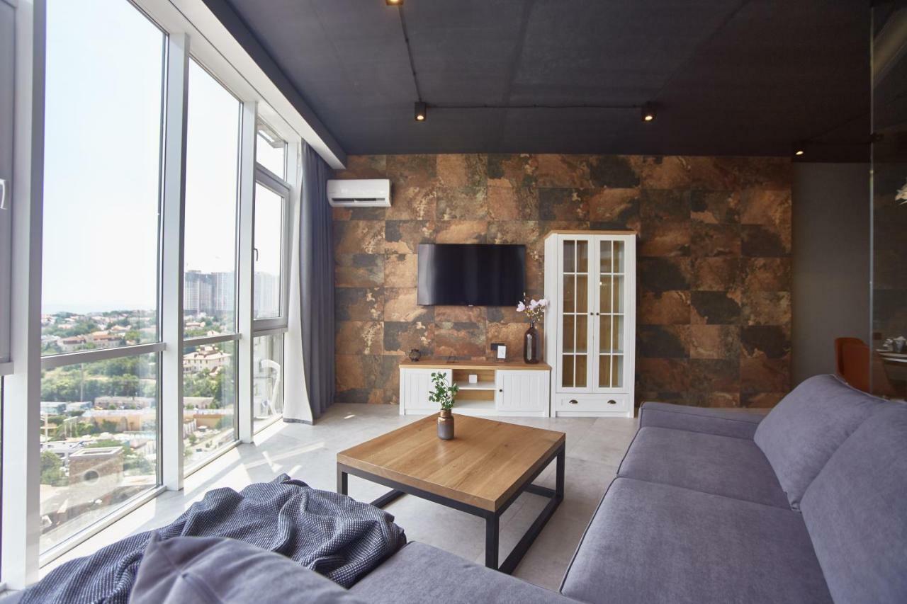 Gagarin Plaza Luxury Sea View Apartments Одесса Экстерьер фото