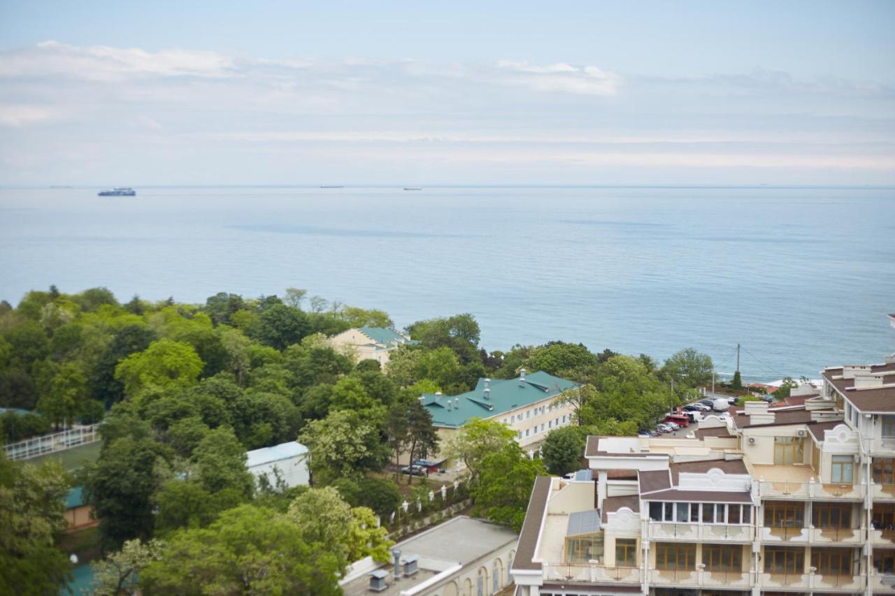 Gagarin Plaza Luxury Sea View Apartments Одесса Экстерьер фото