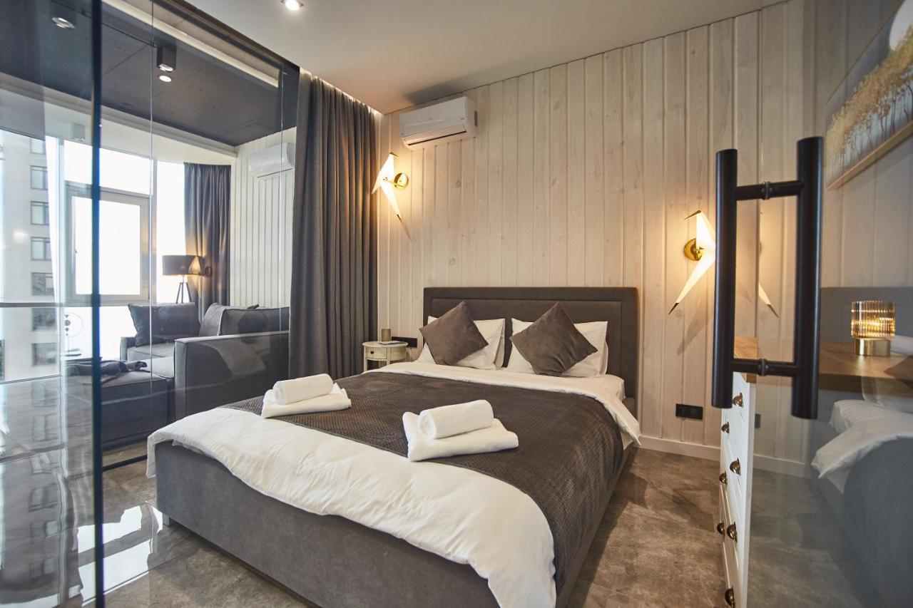 Gagarin Plaza Luxury Sea View Apartments Одесса Экстерьер фото