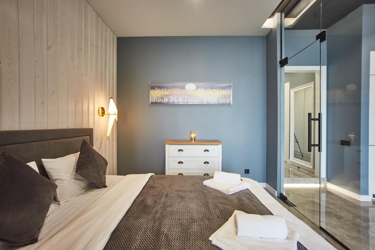 Gagarin Plaza Luxury Sea View Apartments Одесса Экстерьер фото