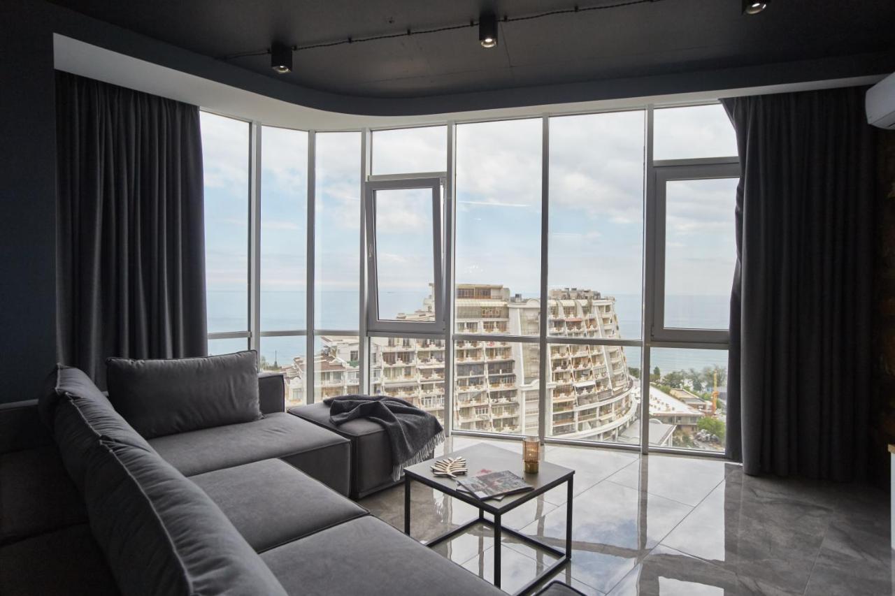 Gagarin Plaza Luxury Sea View Apartments Одесса Экстерьер фото